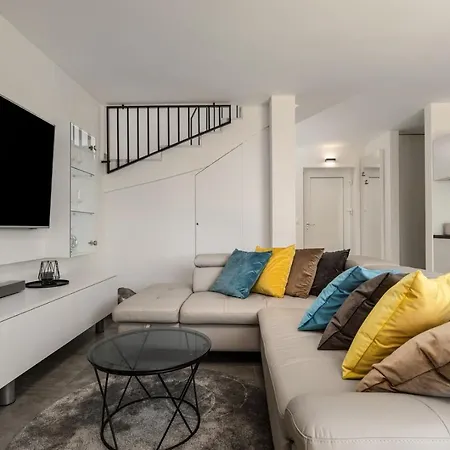بيت للعطل Premium Holiday House Mira