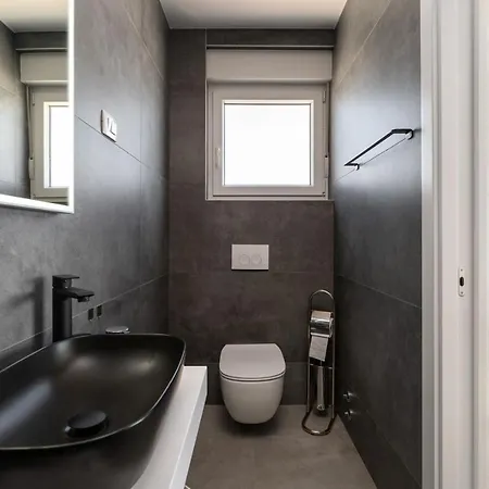Premium Holiday House Mira بيت للعطل